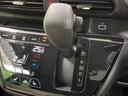 Ｘ　４ＷＤ　バックカメラ　衝突被害軽減システム　コーナーセンサー　スマートキー　車線逸脱警報　オートエアコン　純正１４インチアルミ　Ｂｌｕｅｔｏｏｔｈ　ＣＤ　ＤＶＤ再生　地デジ（21枚目）