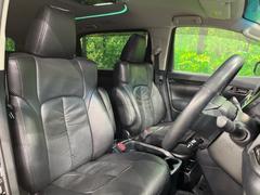 運転席シート廻りは使用感も少なく、良好な状態となっています。丁寧に使われていたことがよくわかりますね。 7