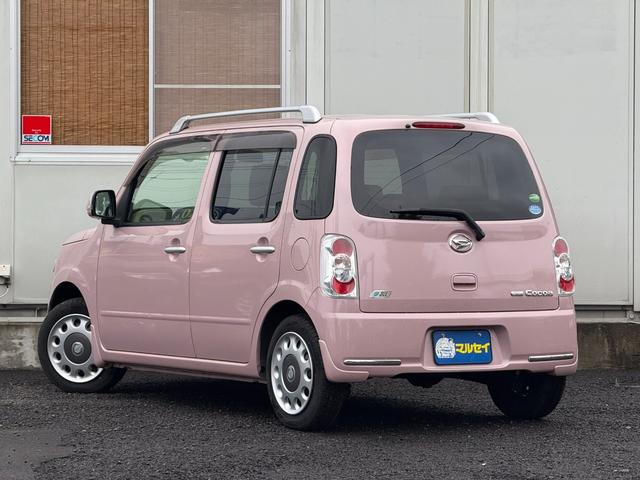 ミラココア ココアプラスＸ　★４ＷＤ★ＣＶＴ／オートエアコン／キーフリー／メッキ加飾付（フロントグリル、バンパーコーナーモール、フォグランプ）／ウインカーミラー／ヒーターミラー／ルーフレール／フロアイルミ／照明付バニティミラー（12枚目）