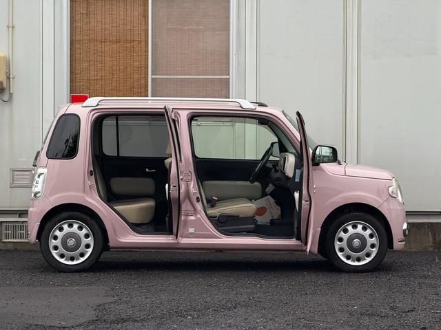 ミラココア ココアプラスＸ　★４ＷＤ★ＣＶＴ／オートエアコン／キーフリー／メッキ加飾付（フロントグリル、バンパーコーナーモール、フォグランプ）／ウインカーミラー／ヒーターミラー／ルーフレール／フロアイルミ／照明付バニティミラー（17枚目）