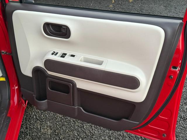 ポルテ Ｇ　★４ＷＤ★寒冷地仕様★スマートエントリー★パワスラ／ナノイー付オートエアコン／シートヒーター（運転席、助手席）／ステアリングヒーター／デアイサー／純正ナビ／ＴＶ／ＣＤ／Ｂｌｕｅｔｏｏｔｈ／バックカメラ（18枚目）