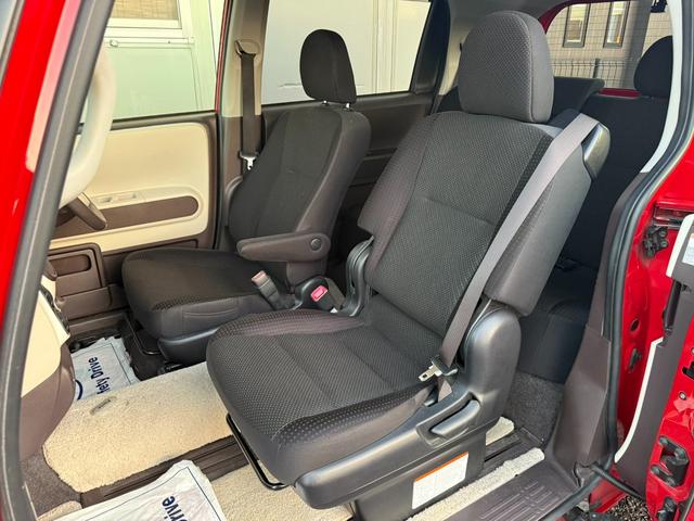 ポルテ Ｇ　★４ＷＤ★寒冷地仕様★スマートエントリー★パワスラ／ナノイー付オートエアコン／シートヒーター（運転席、助手席）／ステアリングヒーター／デアイサー／純正ナビ／ＴＶ／ＣＤ／Ｂｌｕｅｔｏｏｔｈ／バックカメラ（65枚目）