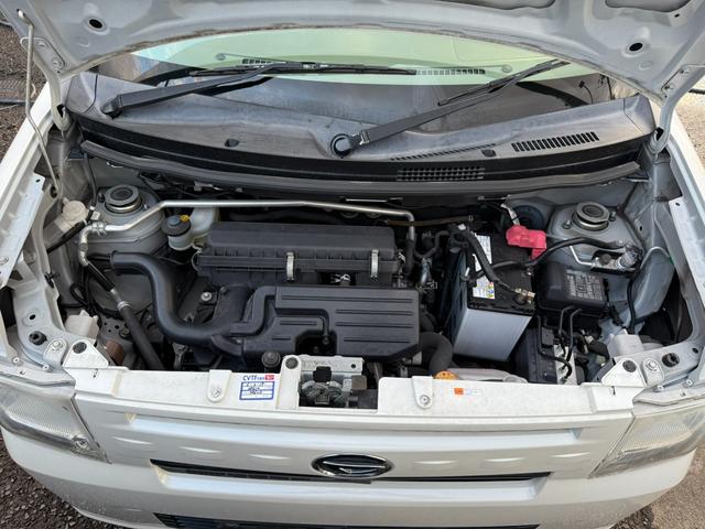ムーヴコンテ Ｘ　★４ＷＤ★後期／ｅｃｏＩＤＬＥ／キーフリー／オートエアコン／イモビライザ－／キーフリー連動オート格納ドアミラー／グリーンアクセント（ドアトリム／インパネ）／バニティミラー／メッキインサイドドアハンドル（4枚目）