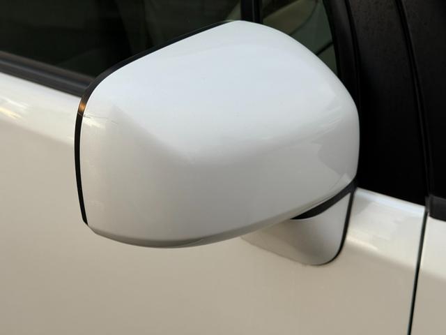 ムーヴコンテ Ｘ　★４ＷＤ★後期／ｅｃｏＩＤＬＥ／キーフリー／オートエアコン／イモビライザ－／キーフリー連動オート格納ドアミラー／グリーンアクセント（ドアトリム／インパネ）／バニティミラー／メッキインサイドドアハンドル（14枚目）