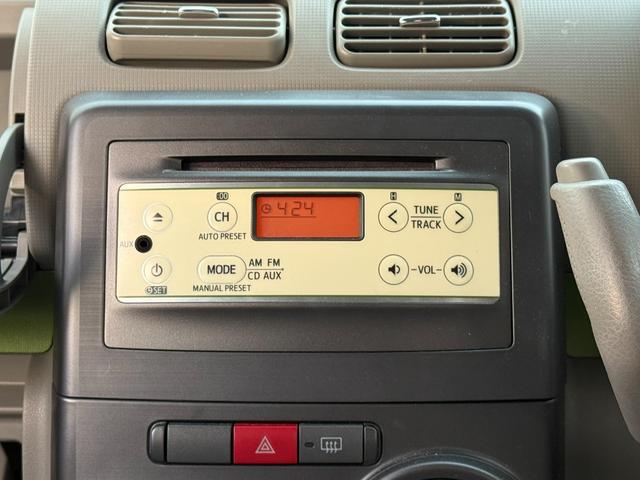 ムーヴコンテ Ｘ　★４ＷＤ★後期／ｅｃｏＩＤＬＥ／キーフリー／オートエアコン／イモビライザ－／キーフリー連動オート格納ドアミラー／グリーンアクセント（ドアトリム／インパネ）／バニティミラー／メッキインサイドドアハンドル（23枚目）