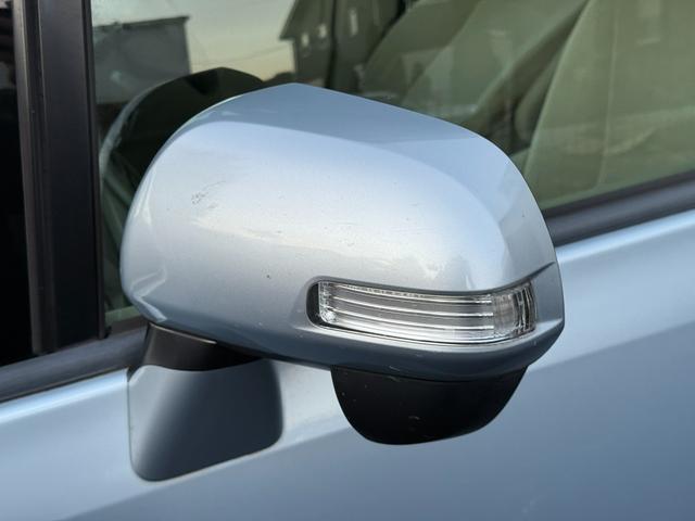 ノア Ｘ　スマートエディション　★７人乗り★両側パワースライドドア／３列シート／ＨＩＤヘッドランプ／オートライト／フォグランプ／スマートエントリー／プッシュスタート／ナビ／フルセグＴＶ／ＤＶＤ／ＣＤ／バックカメラ／ＥＴＣ（58枚目）