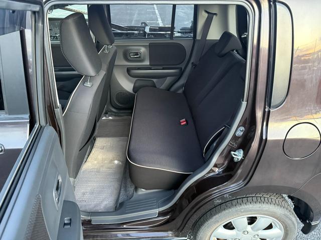 アルトラパン Xセレクション ★4WD★CVT★HIDヘッドランプ/オートライト/スマートキー/プッシュスタート/オートエアコン/LEDリアコンビランプ/革巻きステアリング/バニティミラー(運転席/助手席)/メッキドアハンドル(35枚目)