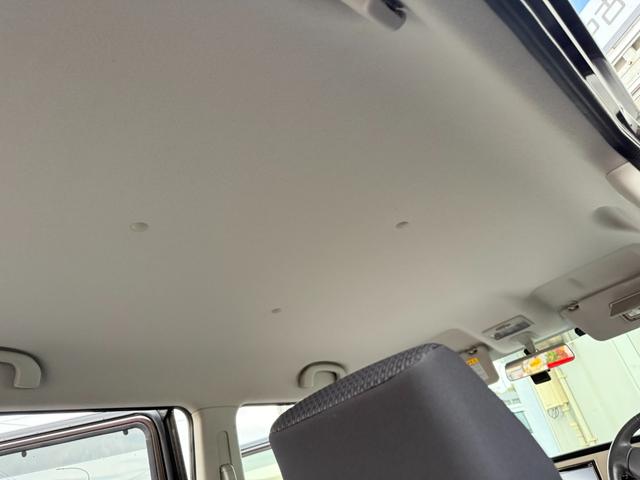 アルトラパン Xセレクション ★4WD★CVT★HIDヘッドランプ/オートライト/スマートキー/プッシュスタート/オートエアコン/LEDリアコンビランプ/革巻きステアリング/バニティミラー(運転席/助手席)/メッキドアハンドル(64枚目)