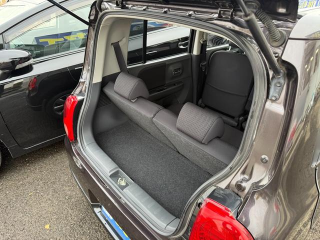 アルトラパン Xセレクション ★4WD★CVT★HIDヘッドランプ/オートライト/スマートキー/プッシュスタート/オートエアコン/LEDリアコンビランプ/革巻きステアリング/バニティミラー(運転席/助手席)/メッキドアハンドル(72枚目)