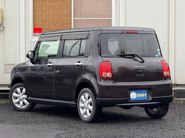 アルトラパン Xセレクション ★4WD★CVT★HIDヘッドランプ/オートライト/スマートキー/プッシュスタート/オートエアコン/LEDリアコンビランプ/革巻きステアリング/バニティミラー(運転席/助手席)/メッキドアハンドル(80枚目)