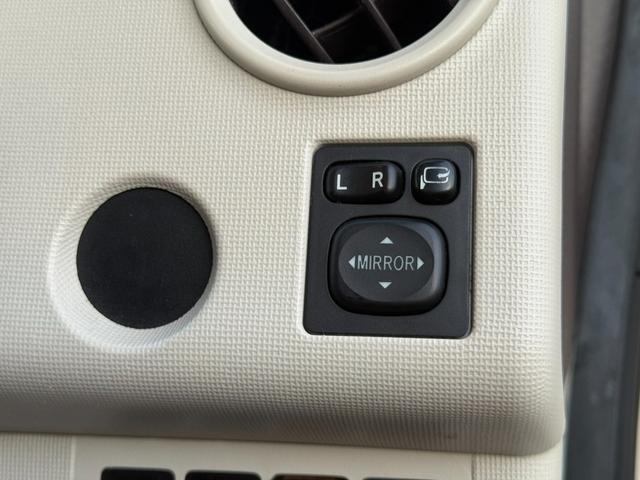 ポルテ X ★4WD★パワースライドドア/バックカメラ/ステアリングスイッチ/純正ナビ/TV/CD/Bluetooth/ETC/フォグランプ/ウォークスルー/キーレス/禁煙車(16枚目)