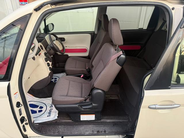 ポルテ X ★4WD★パワースライドドア/バックカメラ/ステアリングスイッチ/純正ナビ/TV/CD/Bluetooth/ETC/フォグランプ/ウォークスルー/キーレス/禁煙車(35枚目)