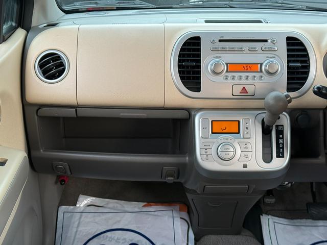 MRワゴン X オートエアコン/スマートキー/キーレス/ABS/電動格納ミラー/ブラックフロントピラー/アルミホイール/バニティミラー/シートリフター(運転席)/シートアンダートレイ(助手席)/CD/6スピーカー(5枚目)