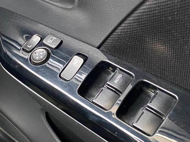 ワゴンＲスティングレー Ｘ　４ＷＤ　（車検２年）　ナビ　ＴＶ　Ｂｌｕｅｔｏｏｔｈオーディオ　ＨＩＤオートライト　スマートキー　アイドリングストップ　シートヒーター　ベンチシート　ＡＢＳ　タイミングチェーンエンジン（27枚目）