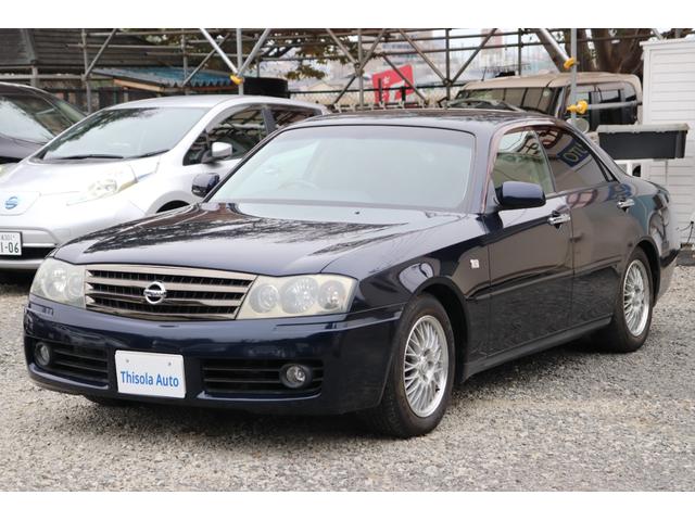 グロリア グランツーリスモ２５０Ｓ　ナビエディション　走行距離４．３万ｋｍ台　ナビ　ＥＴＣ　アルミホイール　ＡＴ　パワーシート　衝突安全ボディ　ＡＢＳ　タイミングチェーンエンジン　修復歴なし　旧車　セダン（8枚目）