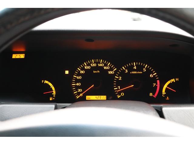 グロリア グランツーリスモ２５０Ｓ　ナビエディション　走行距離４．３万ｋｍ台　ナビ　ＥＴＣ　アルミホイール　ＡＴ　パワーシート　衝突安全ボディ　ＡＢＳ　タイミングチェーンエンジン　修復歴なし　旧車　セダン（21枚目）