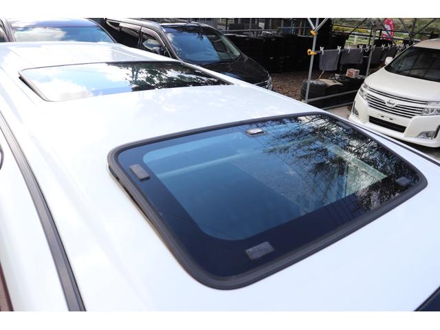 セレナ ハイウェイスター　（車検２年）　走行４．３万ｋｍ台　ガラスサンルーフ　ローダウン　１８インチＡＷ　ナビＴＶ３６０°カメラ　クリアランスソナー　両側電動スライドドア　エンジンスターター　タイミングチェーンエンジン（5枚目）