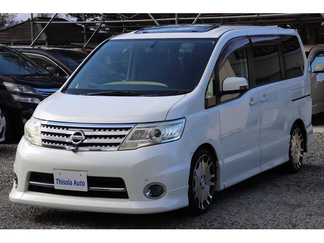 セレナ ハイウェイスター　（車検２年）　走行４．３万ｋｍ台　ガラスサンルーフ　ローダウン　１８インチＡＷ　ナビＴＶ３６０°カメラ　クリアランスソナー　両側電動スライドドア　エンジンスターター　タイミングチェーンエンジン（9枚目）