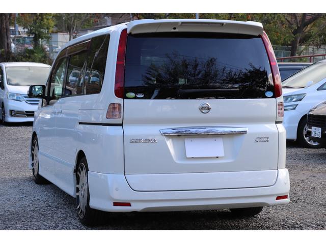 セレナ ハイウェイスター　（車検２年）　走行４．３万ｋｍ台　ガラスサンルーフ　ローダウン　１８インチＡＷ　ナビＴＶ３６０°カメラ　クリアランスソナー　両側電動スライドドア　エンジンスターター　タイミングチェーンエンジン（12枚目）