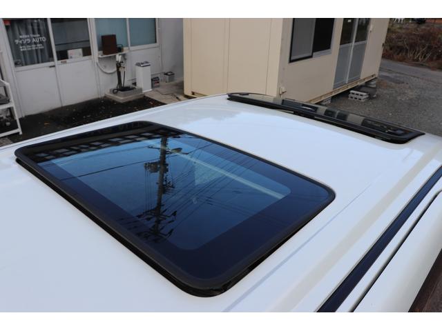 セレナ ハイウェイスター　（車検２年）　走行４．３万ｋｍ台　ガラスサンルーフ　ローダウン　１８インチＡＷ　ナビＴＶ３６０°カメラ　クリアランスソナー　両側電動スライドドア　エンジンスターター　タイミングチェーンエンジン（13枚目）