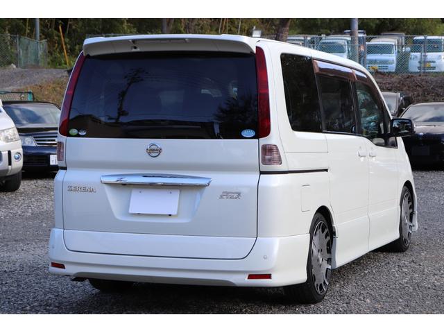 セレナ ハイウェイスター　（車検２年）　走行４．３万ｋｍ台　ガラスサンルーフ　ローダウン　１８インチＡＷ　ナビＴＶ３６０°カメラ　クリアランスソナー　両側電動スライドドア　エンジンスターター　タイミングチェーンエンジン（15枚目）