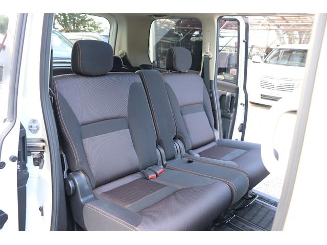 セレナ ハイウェイスター　（車検２年）　走行４．３万ｋｍ台　ガラスサンルーフ　ローダウン　１８インチＡＷ　ナビＴＶ３６０°カメラ　クリアランスソナー　両側電動スライドドア　エンジンスターター　タイミングチェーンエンジン（42枚目）