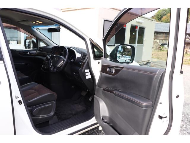 エルグランド 250ハイウェイスター (車検2年)ナビ フルセグTV Bluetoothオーディオ 360°カメラ 後席用フリップダウンモニター クリアランスソナー 両側電動スライドドア 黒半革 オットマン タイミングチェーンエンジン(34枚目)