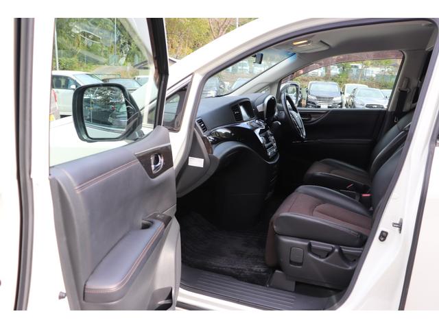 エルグランド 250ハイウェイスター (車検2年)ナビ フルセグTV Bluetoothオーディオ 360°カメラ 後席用フリップダウンモニター クリアランスソナー 両側電動スライドドア 黒半革 オットマン タイミングチェーンエンジン(37枚目)