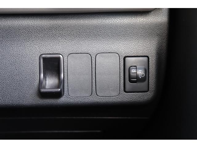 ミラココア ココアＸ　スマートキー　ベンチシート　盗難防止システム　ＡＢＳ　アルミホイール　衝突安全ボディ　タイミングチェーンエンジン　車検令和９年３月まで（23枚目）