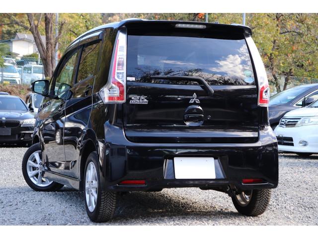 eKカスタム Gセーフティパッケージ (車検2年)走行8.5万km台 ナビ TV 全周囲カメラ Blueotthオーディオ シートヒーター HIDオートライト アイドリングストップ 衝突被害軽減システム タイミングチェーンエンジン(4枚目)