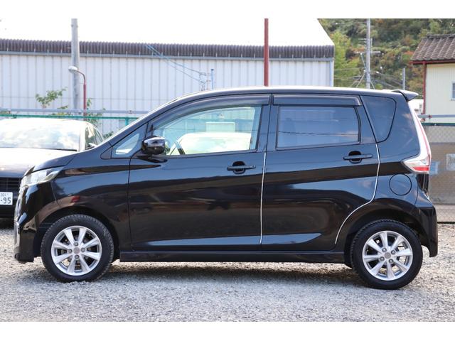 eKカスタム Gセーフティパッケージ (車検2年)走行8.5万km台 ナビ TV 全周囲カメラ Blueotthオーディオ シートヒーター HIDオートライト アイドリングストップ 衝突被害軽減システム タイミングチェーンエンジン(10枚目)