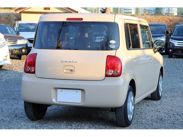 アルトラパン Ｇ　走行８．１万ｋｍ台　スマートキー　ＥＴＣ　ベンチシート　盗難防止システム　ＡＢＳ　ＣＤ　衝突安全ボディ　タイミングチェーンエンジン　車検令和９年３月まで（12枚目）