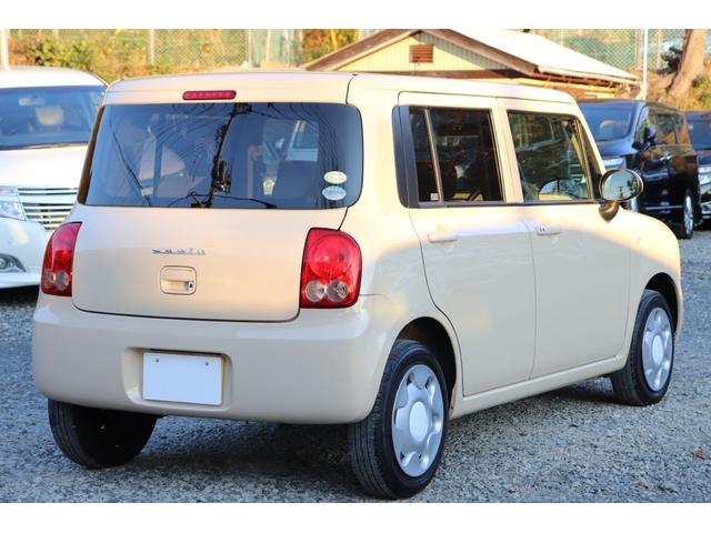 アルトラパン Ｇ　走行８．１万ｋｍ台　スマートキー　ＥＴＣ　ベンチシート　盗難防止システム　ＡＢＳ　ＣＤ　衝突安全ボディ　タイミングチェーンエンジン　車検令和９年３月まで（13枚目）