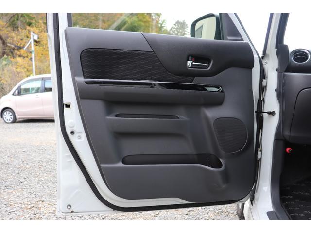 スペーシアカスタム ＧＳ　（車検２年）Ｂｌｕｅｔｏｏｔｈオーディオ　ＥＴＣ　両側スライドドア　ＨＩＤライト　スマートキー　アイドリングストップ　ベンチシート　ＡＢＳ　アルミホイール　衝突安全ボディ　タイミングチェーンエンジン（33枚目）