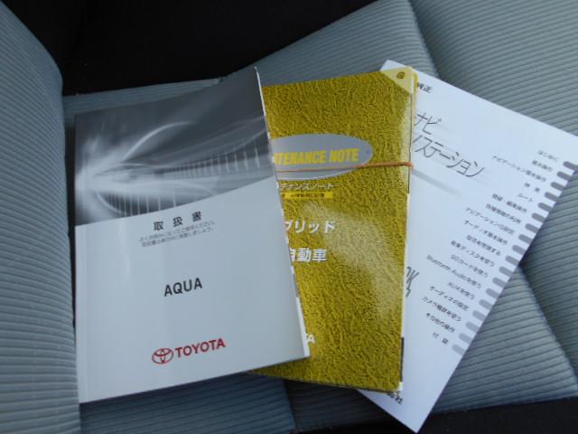 アクア Ｓ　ワンオーナー車　禁煙車　プッツシュスタート　Ｓキー　ナビＴＶ　ブルートゥース付　バックカメラ　オートライト　オートドアミラー（33枚目）