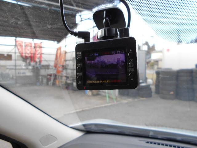 �h���C�u���R�[�_�[�t���ł��I