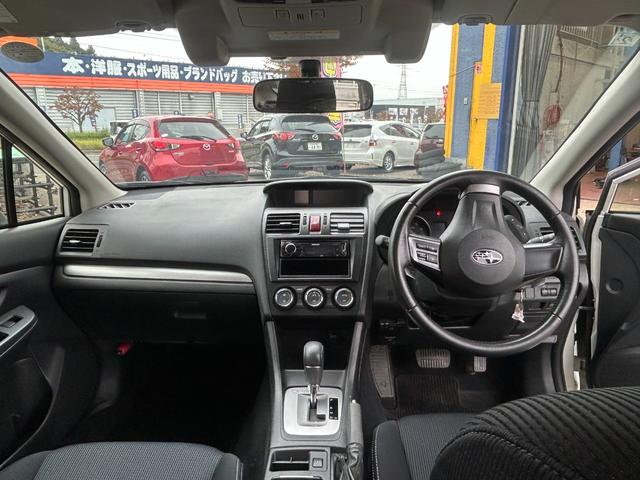 インプレッサスポーツ ２．０ｉアイサイト　レーダークルーズ（12枚目）