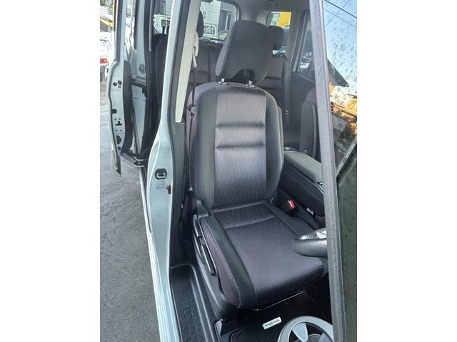 セレナ ハイウェイスター プッシュスタート(11枚目)