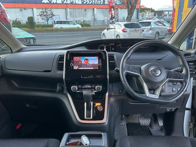 セレナ ハイウェイスター プッシュスタート(12枚目)