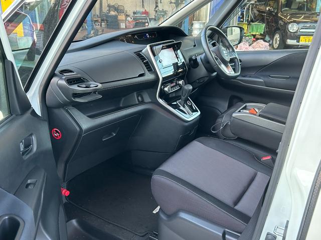 セレナ ハイウェイスター プッシュスタート(25枚目)