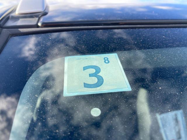 エスクード １．５　３型　ナビ・ＥＴＣ・ドラレコ装備　＊アウトレット＊　ナビ　ＥＴＣ　ドラレコ　４ＷＤ　スズキセーフティーサポート　衝突被害軽減システム　横滑り防止機能　衝突安全ボディ　盗難防止システム　オートライト　プッシュスタート　シートヒーター　オートエアコン（52枚目）