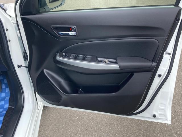 スイフト RS 3型 ディスプレイオーディオ *アウトレット* ディスプレイオーディオ スズキセーフティーサポート 衝突被害軽減システム 横滑り防止機能 衝突安全ボディ 盗難防止システム オートライト プッシュスタート シートヒーター オートエアコン(47枚目)