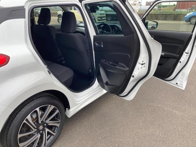 スイフト RS 3型 ディスプレイオーディオ *アウトレット* ディスプレイオーディオ スズキセーフティーサポート 衝突被害軽減システム 横滑り防止機能 衝突安全ボディ 盗難防止システム オートライト プッシュスタート シートヒーター オートエアコン(50枚目)