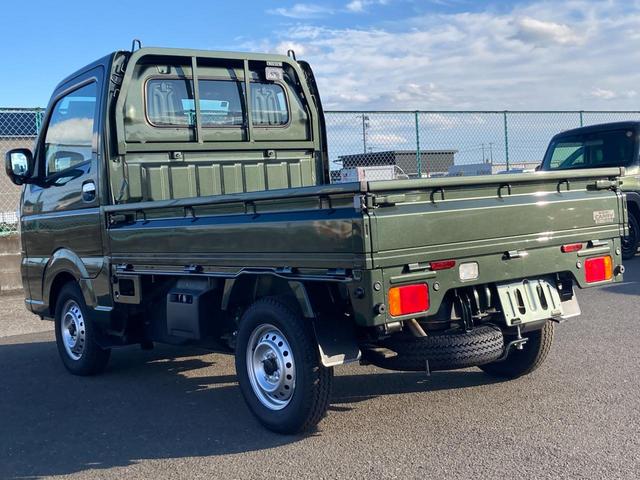 キャリイトラック KX 7型 4WD 5MT 4WD デフロック 純正CDオーディオ スズキセーフティーサポート 衝突被害軽減システム アイドリングストップ 横滑り防止機能 衝突安全ボディ キーレスエントリー(10枚目)