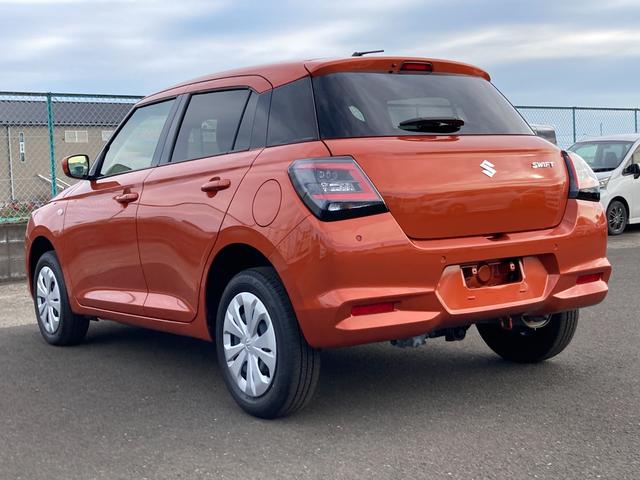 スイフト XG 4WD ディスプレイオーディオ アダプティブクルーズコントロール ディスプレイオーディオ スズキセーフティーサポート 衝突被害軽減システム 横滑り防止機能 衝突安全ボディ 盗難防止システム Bluetooth プッシュスタート(9枚目)