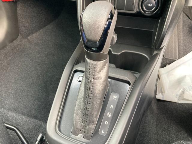 スイフト XG 4WD ディスプレイオーディオ アダプティブクルーズコントロール ディスプレイオーディオ スズキセーフティーサポート 衝突被害軽減システム 横滑り防止機能 衝突安全ボディ 盗難防止システム Bluetooth プッシュスタート(11枚目)