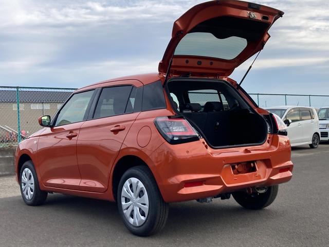 スイフト XG 4WD ディスプレイオーディオ アダプティブクルーズコントロール ディスプレイオーディオ スズキセーフティーサポート 衝突被害軽減システム 横滑り防止機能 衝突安全ボディ 盗難防止システム Bluetooth プッシュスタート(23枚目)