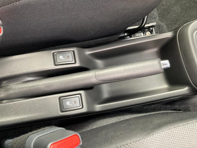 スイフト XG 4WD ディスプレイオーディオ アダプティブクルーズコントロール ディスプレイオーディオ スズキセーフティーサポート 衝突被害軽減システム 横滑り防止機能 衝突安全ボディ 盗難防止システム Bluetooth プッシュスタート(34枚目)