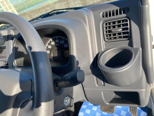 キャリイトラック KCエアコンパワステ 6型 4WD 4AT 4WD AM/FMラジオ スズキセーフティーサポート 衝突被害軽減システム アイドリングストップ 横滑り防止機能 衝突安全ボディ(41枚目)