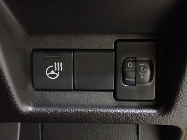 スペーシア ギア　ＨＹＢＲＩＤ　ＸＺターボ　４ＷＤ　全方位ナビ　ナビ　全方位カメラ　ステアリングヒーター　４ＷＤ　スズキセーフティーサポート　衝突被害軽減システム　アイドリングストップ　横滑り防止機能　衝突安全ボディ　盗難防止システム　スライドドア　シートヒーター（18枚目）